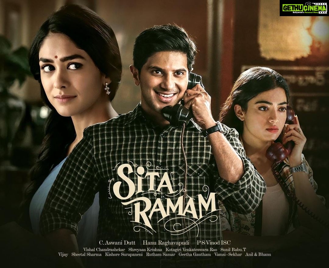 Anushka Shetty Instagram - #SitaRamam ❤️ A beautiful film which so gently embraces u and takes u on a journey of Sita ram……Congratulations Sita, Ram, Afreen….EVERY single person out there, every single craft... heartwarming... Cheers to many more heart warming stories 😊 @hanurpudi @dqsalmaan @mrunalthakur @rashmika_mandanna @sumanth_kumar @bhumika_chawla_t @vennelakish @sharma_murli @tharunbhascker #ChalasaniAswaniDutt @composer_vishal #PSVinod #KotagiriVenkateswaraRao @mrsheetalsharma @vyjayanthimovies @swapnacinema @dqswayfarerfilms @lyca_productions @reliance.entertainment @swapnaduttchalasani @priyankacdutt