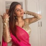 Anveshi Jain Instagram - And the valentine’s contest week starts !