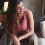 Anveshi Jain Instagram - See you Live in sometime and pawri karte hai ... ! 😛🎶 #pawrihoraihai on #anveshijain #live