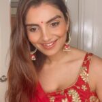 Anveshi Jain Instagram -