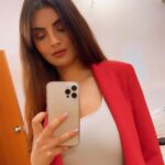 Anveshi Jain Instagram - “You spend you whole life stuck in the labyrinth, thinking about how you’ll escape it one day and how awesome it will be , and imagining that future keeps you going , but you never do it . You just use the future to escape the present . “ Ps : two looks from the day ! #midnightthoughts #goodnight