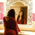 Anveshi Jain Instagram - New bennigins .. beninging.. beginnings !!! Lol 😅😅 #7million #fb #followers #today #ootd Mumbai, Maharashtra