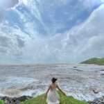 Anveshi Jain Instagram - It was more beautiful than this picture . Mumbai, Maharashtra
