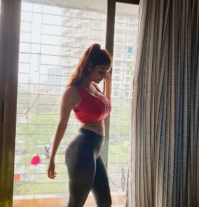 Anveshi Jain Instagram - Is it the weather or is it you ? 

.
.
.
.
.
.
#anveshijain #anveshijainapp #love #mumbai #rains #fitness #addidas #girl #picoftheday #photooftheday #homeworkout #ootd
