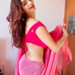 Anveshi Jain Instagram - 39th Rank as we speak.. remember last post till yesterday we were on Rank 54th and look at the Rank !!!!!!! 39th Rank on Top Entertaining Free App on IOS . Goes to you ! . #love #anveshijainapp #anveshijain #anveshi #fans #thankyou #iloveyou Mumbai, Maharashtra