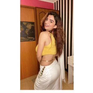 Anveshi Jain Instagram - You are the best thing I never planned.Yes, you all !💝 Mumbai, Maharashtra