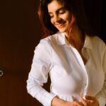 Anveshi Jain Instagram - Be loud about the things that are important to you . . . Quarantine Photosoot by - @pranjalj.111 Mumbai, Maharashtra