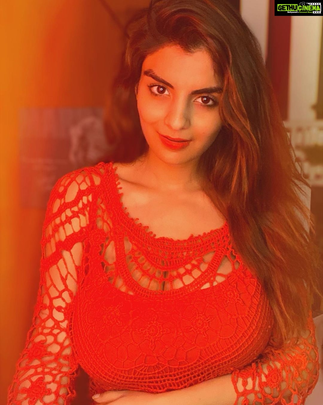 Anveshi Jain Instagram - Okay last ! 😂 Mumbai, Maharashtra