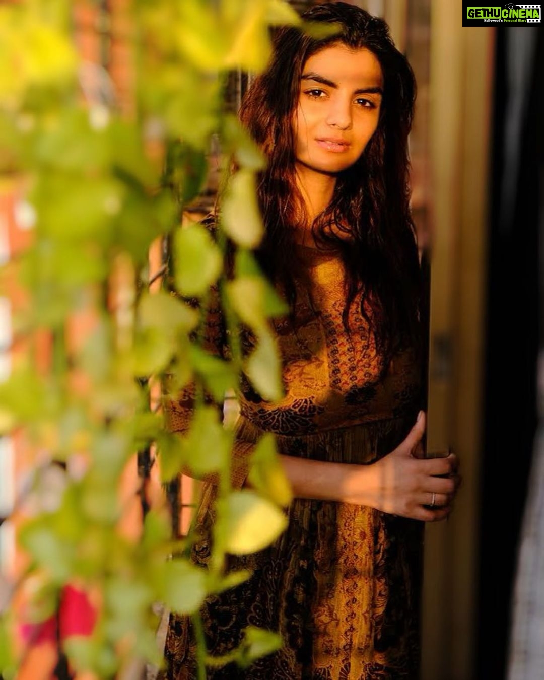 Anveshi Jain Instagram - Refuel your soul love, this is a long drive !! Shot by- @pranjalj.111 Mumbai, Maharashtra