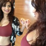 Anveshi Jain Instagram - Same-same but different !😂 I will also follow the trend and write -“when working out in the shoot break was a thing “.. lol ! Mumbai, Maharashtra