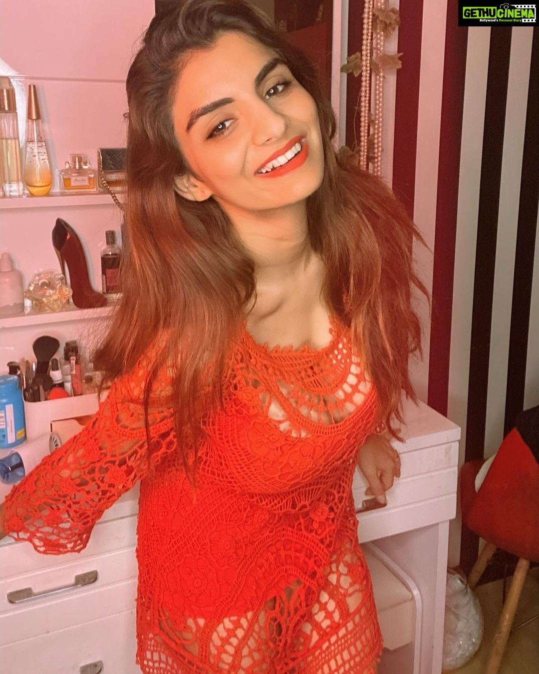 Anveshi Jain Instagram - Okay last ! 😂 Mumbai, Maharashtra