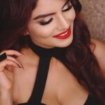 Anveshi Jain Instagram - Tonight at 10:30 -“Lockdown with Anveshi”. #anveshijainapp #live #seeyouagain #21days #together #us ! Mumbai, Maharashtra