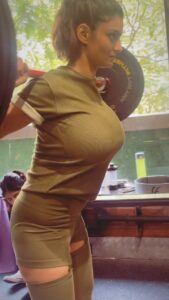 Anveshi Jain Instagram - #squats #deadlift #love #adidas #workout #gym #reels #reelitfeelit #gymgirl #workoutmotivation India