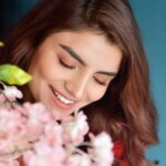 Anveshi Jain Instagram - Dear collaborators, Here , I want to appreciate ARTISTS who have been kind to me to “collaborate” and go out of the way to make one Photograph look perfect. I want to put some light on the “efforts “ of artists who collaborates just for a tag on our profile . Can I take please your time to explain how talented these artists are and how different in their crafts yet same life story like you & me - left home , might be going through crisis, haven’t worked in while, needs money, college going ,up till late editing pictures yet... yet .. yet .. they’ll come next day 6 am for their passion to thrive & for a tag on your profile . I bow down to you artists who collaborate and work for us at minimum expectations because it’s not about money , it’s about feeling valued . I remember hating myself when someone offered 3thousand for hosting a show when I started .It’s humiliating. I value you and I can tell you are going places for the passion that you have . Thank you @flutter_me_shutters___ for managing this passion along with your college @minishamendonza met you on the set but loved your style. It’s gifted. @vasundhara.joshi you hard working girl . You make your parents proud. The shields you broke is unimaginable. @divyas_mua coming from Nasik every single time I can only imagine . @pranjal_kjain you are meant for Hollywood fashion photography and that’s not far . @sakil_kunwar you are class and perfection. You helped me groom. May you get everything and more !❤️ Actors n Influencers please tag and promote your team as we know not all the followers are potentially converting. Xoxo! Oheka