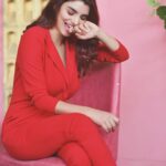 Anveshi Jain Instagram - A red dress can make even a shy demure girl feel like a powerful femme fatale. Shot by - @flutter_me_shutters___ MUA- @divyas_mua Designer - @minishamendonza Charminar