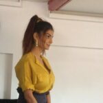Anveshi Jain Instagram - Before the looks become killer ,they are tested ! Styled by : @minishamendonza #looktest #webseries #anveshijain #photography #shooting Mumbai, Maharashtra