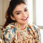 Anveshi Jain Instagram - There is always something to be thankful for ! I am putting some gorgeous mindset practises on my story ! Cultivate a new habit today ,it will serve you for life ! Happy thanksgiving! 💛💝 Ahmedabad - अहमदाबाद