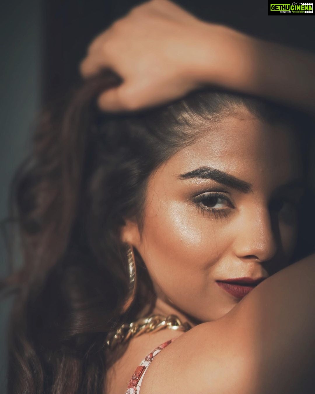 Anveshi Jain Instagram - You have no idea ... #photography #photooftheday #love #blessed #power #positivity #peace #anveshijain #anveshijainapp #ios #android Mumbai, Maharashtra