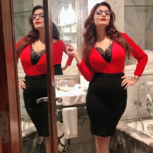 Anveshi Jain Instagram - Happy Halloween! Have a good one . I have been celebrating Halloween in a way on my App.you have seen and loved me in different looks. Thank you for the overwhelming response on The Anveshi jain App . This video is releasing soon. Stay tuned . I love you ♥️#anveshijainapp #love #red #loveyou #look #ootd #picture #photography #picoftheday #lookoftheday #happyhalloween #halloween #theartofseduction #anveshijain Juhu, Mumbai