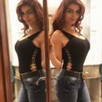 Anveshi Jain Instagram - I am planning a ‘Meet & Greet ‘ along with a photoshoot session with you people in Mumbai soon. Will share the details soon . To know more DM @pranjal_kjain . #photoshoot #withyou #love #loveyou #black #denim #ootd #picoftheday #photoshoot #photography #photoshoot #with #you Mumbai, Maharashtra