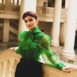 Anveshi Jain Instagram - You steady me and stir me at the same time . Shot by - @pranjal_kjain @addi.pandey Styled by - @vasundhara.joshi Makeup and hair by - @kirann.shah9461 #love #green #instagram #anveshijain #anveshijainapp#picoftheday #black #face #portraitphotography #photoshoot #photography #photographer #photooftheday Maharashtra