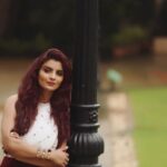 Anveshi Jain Instagram - Simplify ! #download #anveshijainapp #gandibaatein#releasingtonight #itstime#love #loveyou #instagram #picoftheday #anveshijain #photoshoot #photography Mumbai, Maharashtra