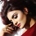 Anveshi Jain Instagram - Styling by @ginifashionofficial Makeup & hair by @gunjanpandey Photography by @chintan_111 @abhis_picgraphy #love #maroon #instagram #ins #picoftheday #photoshoot #photography #loveyou #anveshijain #face #of #instagramers#blogger #travel #travelphotography Mumbai, Maharashtra
