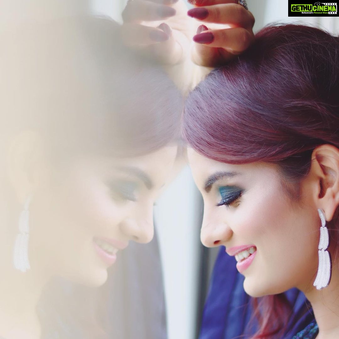 Anveshi Jain Instagram - Styling by @ginifashionofficial Makeup & hair by @gunjanpandey Photography by @chintan_111 @abhis_picgraphy Ahmedabad, India