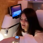 Anveshi Jain Instagram - Dubai expo 2020 🎁📣✨ I love everything about travelling specially watching classic movies and orange juice that they serve 🤩. Thank you @emirates 🎁 #emirates #love #business #comfort #travel #dubaiexpo2020 #dubai