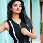 Anveshi Jain Instagram – Leme tease you now ! 😛😄😄😄
Shot by-@adityagram1