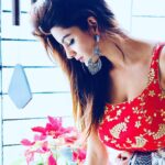 Anveshi Jain Instagram - “Isn’t it strange that we talk less about the things we think about most? “ Juhu Tara, Mumbai, Maharashtra