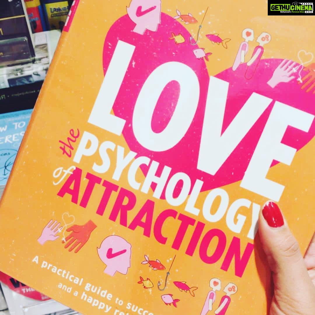 Anveshi Jain Instagram - #September Reads 1️⃣Timepass- "Timepass". It implies that we all are here in this world to do timepass in our own ways.True! 2️⃣ Why Men love Bitches- “ Men · Why are men so romantic in the beginning and why do they change? · Why do men take nice girls for granted? · Why does a man respect a woman when she stands up for herself? Full of advice, hilarious real-life relationship scenarios. 3️⃣ Indian Method in Acting- Rare book that’s only available in NSD . One of the best and easiest. 4️⃣The greatest work of KAHLIL GIBRAN- Omnibus 5️⃣Oscar Wilde - Dorian gray 6️⃣The Psychology of Love - my topic of interest. Practical guide for better lasting Relationships . Well Explained theories. 7️⃣IKIGAI - simplest book for non - readers to start with . Gives you clarity of life -Japanese theory 8️⃣The quickest and easiest way of effective speaking - Dale Carnegie - Always the best to improve skills. 9️⃣The Rosie project - funny ,still reading 🔟The art of war ! Granth Book Store