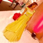 Anveshi Jain Instagram - Throwback from the wedding of Isha keshav . What an adorable couple .i realised what we miss ,if we miss love . Now being in love is a thing to put on bucket list . Lol . But yea ,lucky are the people who are loved much and are capable of loving someone fiercely . Although i keep away from falling in love because love is barely a reason to love these days. It’s majorly superficial things that make us logical enough to choose a Companion. So A rich man is cursed as all a woman see is money and A beautiful woman is cursed for her beauty and bod ,as all a man wants is that. If you are a rare breed ,Pat your back. Everyone wants to have that “pehle sa pyar”wo old school attitude.apne Ex ko bar bar yaad hum isiliye nai karte ki Hume unse ab bhi pyar hai ,Hume us feeling of belonging to one ‘ se pyar hai or kyuki wo space khali hai isliye we dwell in the past . Give love a real chance if someone around u is worth it . Let love choose you and If u r such ,you are rare . Conrad Pune