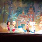 Anveshi Jain Instagram - Shooting this was strictly prohibited . Me and Aamir kept giving “dhamki” to the audience but couldn’t resist when we saw it . It was really funny and unique . Oh you still have no idea about the traditional Thai Mystical Himpan performance ,it was a pure bliss ,dreamy world . Couldn’t shoot from backstage though .#गुड शो #200awardsannounced #200 more will announce tomorrow . I am starting to love my job all over again .