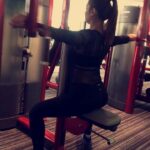 Anveshi Jain Instagram - #shoulderworkout #48fitness #weightlossjourney #machine #fitness #motivation #gym #gymlook #gymmotivation @fitnessgirlsmotivation