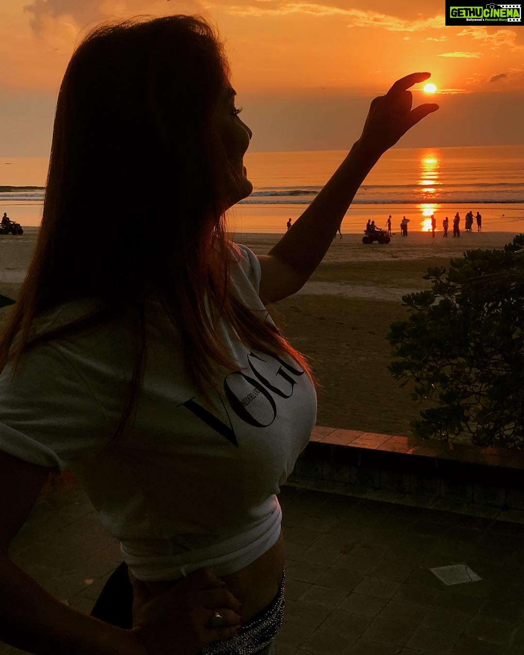 Anveshi Jain Instagram - I am a child of the Sun being raised by the moon In a world walked by stars And a sky drawn with flowers . #yangon#Myanmar#Burma#show #travellingthroughtheworld #traveller #travelbug #instagood#instagoodmyphoto Ngwe Saung Yacht Club & Resort