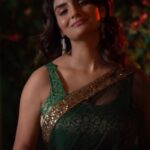 Anveshi Jain Instagram - Kya Rehana ko milega umeed se zyaada pyar ya tutega uska vishwas? Pyar me miley dhokhe ki iss daastaan ko janne ke liye dekhein Tera Chhalaava only on Hungama Play. Watch the first episode for free. @vedikabhandari @impleahuja @anveshi25 @nish.shan @sapnachoubisa @raysumanto @kailash_bharadwaj @ishitatrivedi_official @theislanders.studio208 @alokpunjani @varad_khare_music #HungamaPlay #entertainment #hungama #watch #watchnow #trust #dhoka #pyar #thriller #Chhalaava #zindagi #TeraChhalaava #suspense #livenow #streaming #love