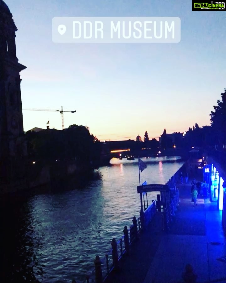 Anveshi Jain Instagram - #berlin #ddrmuseum #solotrip #destinationgermany #europe #eurotrip DDR Museum