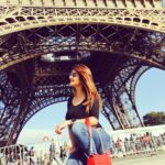 Anveshi Jain Instagram - “Paris without passport “..! I m not kidding . It was quite a trip I have got stories to tell about this one. Solo travelling always give u sheer experiences to cherish but this one was no lesser than a movie with a title”A careless ,carefree girl “.story about travelling illegally in Paris and missing flight to India afterwards which gave me a chance to explore Istanbul for free ;)telling u ,it’s too Much to be true 🙈