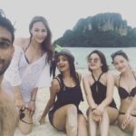 Anveshi Jain Instagram –  ทะเลแหวก  Tub. Island. Krabi