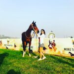 Anveshi Jain Instagram - # 🐎 # he raced against Mustang 🚗 and won!✨🏁 My love for horses ❤️ Mahalaxmi Racecourse