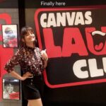 Anveshi Jain Instagram - What a day, full of Dopamine levels up high at canvas laugh club followed by "premiere of CONJURING2,which made adrenaline kicked us#mindboggling movie !#thats Mumbaiwala tufani day for me;)