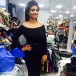 Anveshi Jain Instagram - # my place must overflow with stuff like that:b# James Bond theme party preparation # found this flamboyant dress to match up the class of 007##