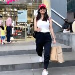 Anveshi Jain Instagram - Black Friday Shoppping !