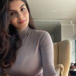 Anveshi Jain Instagram - ✨✨✨🎊☀️ Kemps Corner