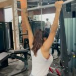 Anveshi Jain Instagram - #backworkout #motivation #gym #love #everyday #anveshijain #fitness #goals #workout #reels #instagood #instagram #life #india Mumbai, Maharashtra
