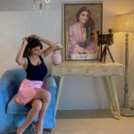 Anveshi Jain Instagram - My home !! I just realised this picture itself reflects some things about me .. what do you think it is ? Ps : not talking about the photo frame particularly . #love #kindness #facebook #instagood #instagram #insta #instadaily #instafashion #instalove #instatravel #instalike #ootd #indian #home#mumbai