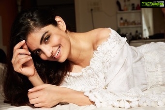 Anveshi Jain Instagram - Shot by - @eclatfilms Styled by - @akshmaagarwal