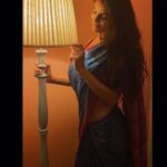 Anveshi Jain Instagram - Ma ki saree ki baat hi alag hai ! Hain na .. Mumbai, Maharashtra