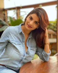 Anveshi Jain Instagram - iPhone 12 shot